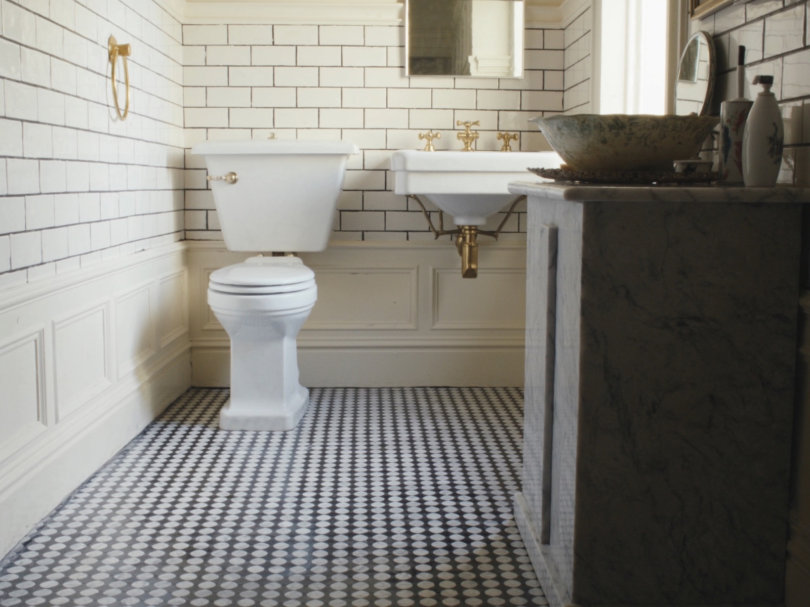 How long does a hot water system last? - Terry's Plumbing, Berala